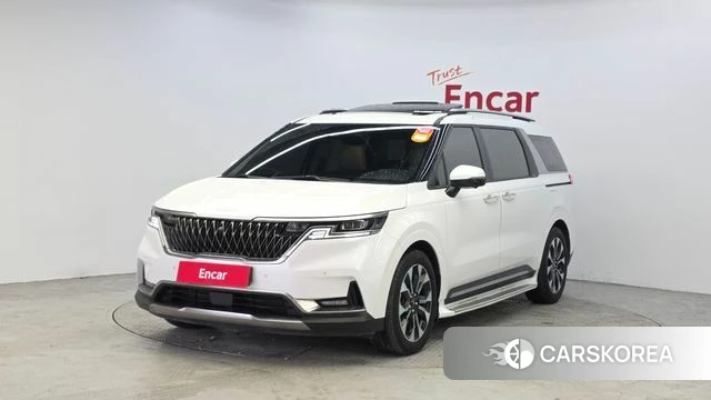 Kia Carnival 4th generation 2023 Белый из Кореи