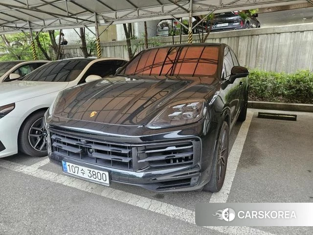 Porsche Cayenne (PO536) 2024 Черный из Кореи