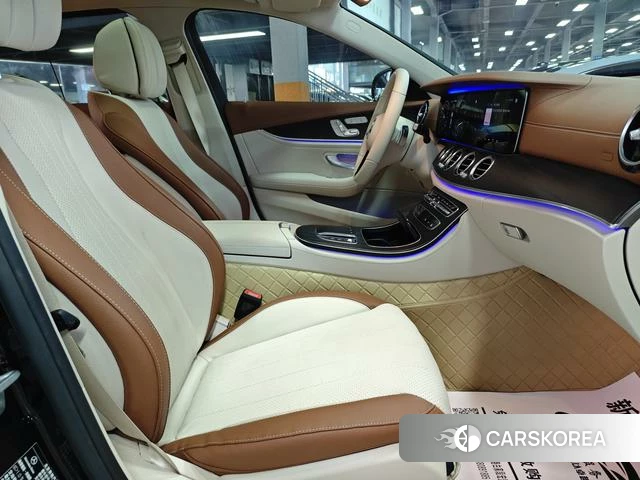 Mercedes-Benz E-class 2021 Черный из Китая