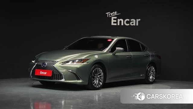 Lexus ES300h 7th generation 2020 Темно-зеленый из Кореи