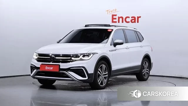 Volkswagen Tiguan Allspace 2023 Белый из Кореи
