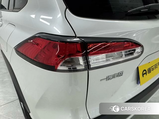 Toyota Corolla Sharp amplifier 2023 Белый из Китая