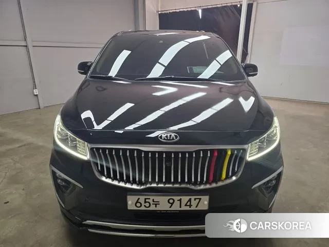 Kia The New Carnival 2018 Черный из Кореи