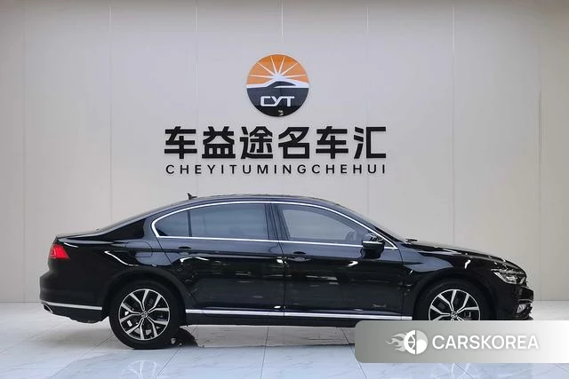 Volkswagen Magotan 2022 Черный из Китая