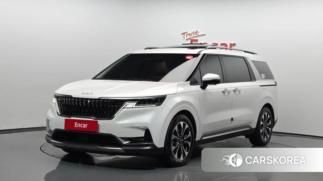 Kia Carnival 4th generation 2023 Белый из Кореи