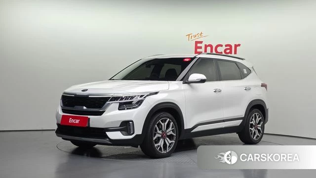 Kia Seltos 2021 Белый из Кореи