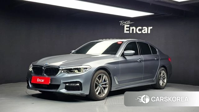 BMW 5 Series (G30) 2018 Серый из Кореи