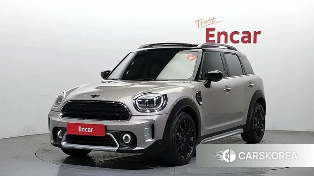 Mini Cooper Countryman 2023 Песочный из Кореи
