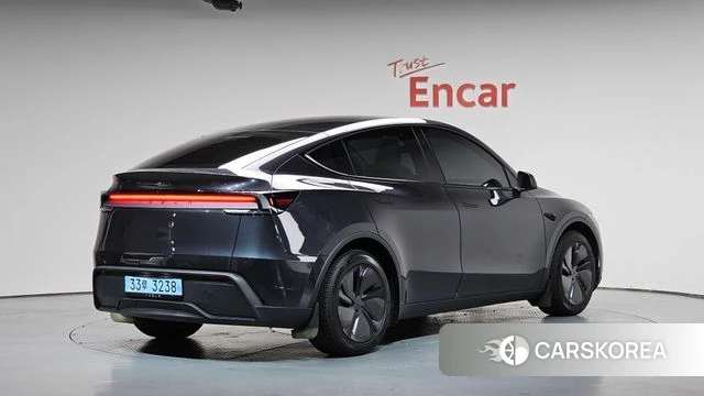Tesla Model Y 2025 Серый из Кореи