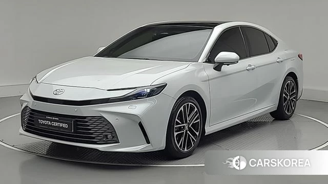 Toyota Camry (XV80) 2026 Белый из Кореи