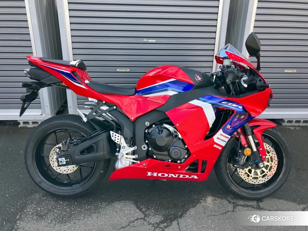 Проданный Honda CBR600RR ABS 2022 из Японии, фото 2