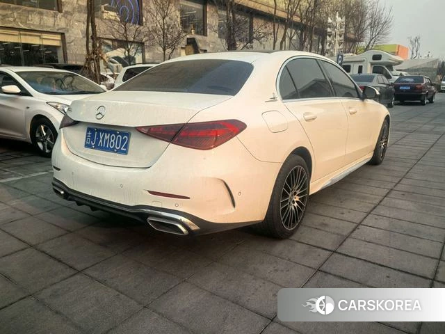 Mercedes-Benz Class C 2024 Белый из Китая