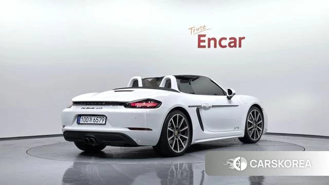 Porsche 718 Boxster 2019 Белый из Кореи