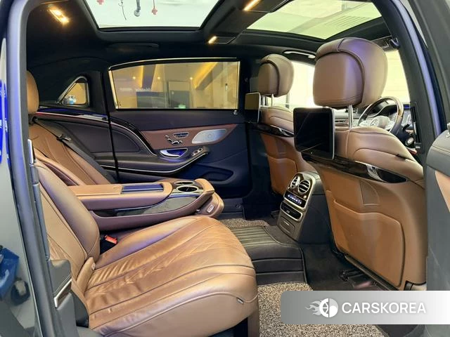 Mercedes-Benz Maybach S-class 2019 Черный из Китая