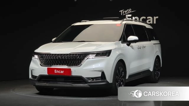 Kia Carnival 4th generation 2023 Белый из Кореи