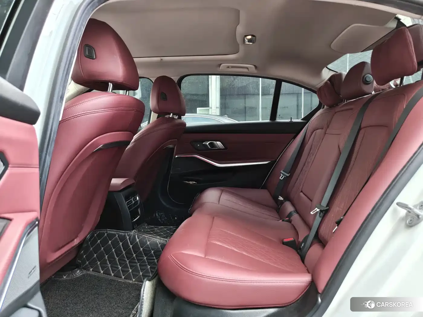BMW i3 2024 Белый из Китая