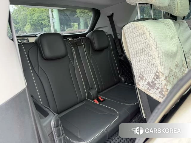 Volkswagen ID.6 X 2024 Белый из Китая