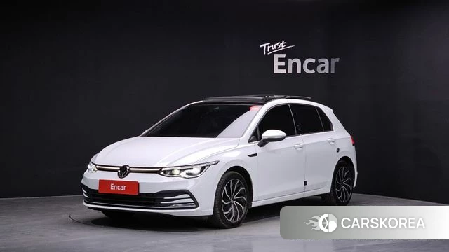 Volkswagen Golf 8th Generation 2022 Белый из Кореи