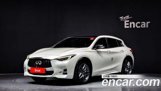Infiniti Q30 2019 Белый из Кореи