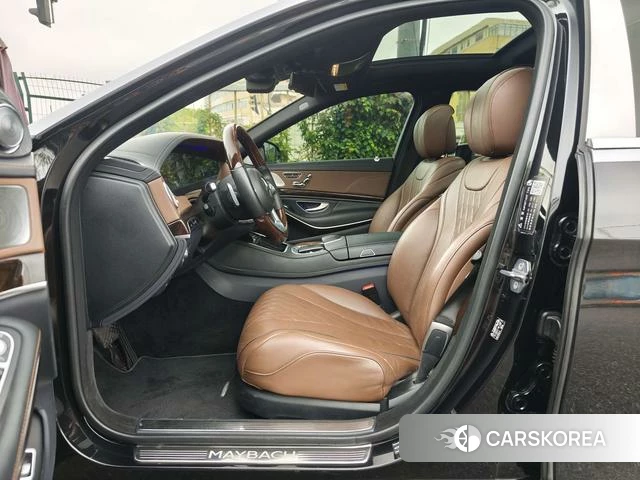 Mercedes-Benz Maybach S-class 2019 Черный из Китая