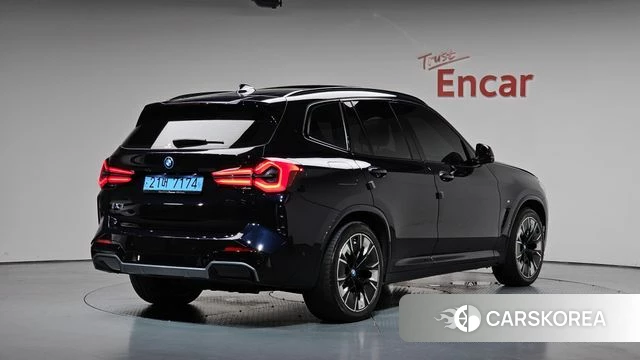 BMW iX3 2023 Черный из Кореи