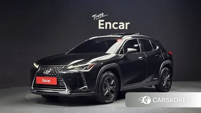 Lexus UX250h 2020 Черный из Кореи
