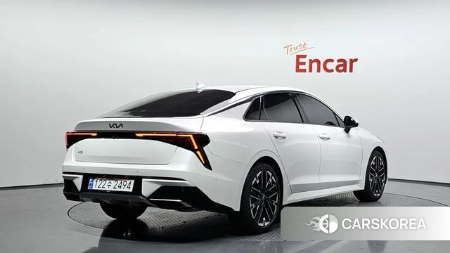 Kia The New K5 3rd generation 2024 Белый из Кореи