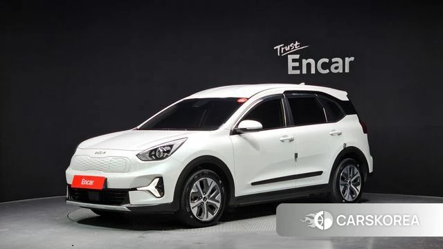Kia Niro Plus 2022 Белый из Кореи
