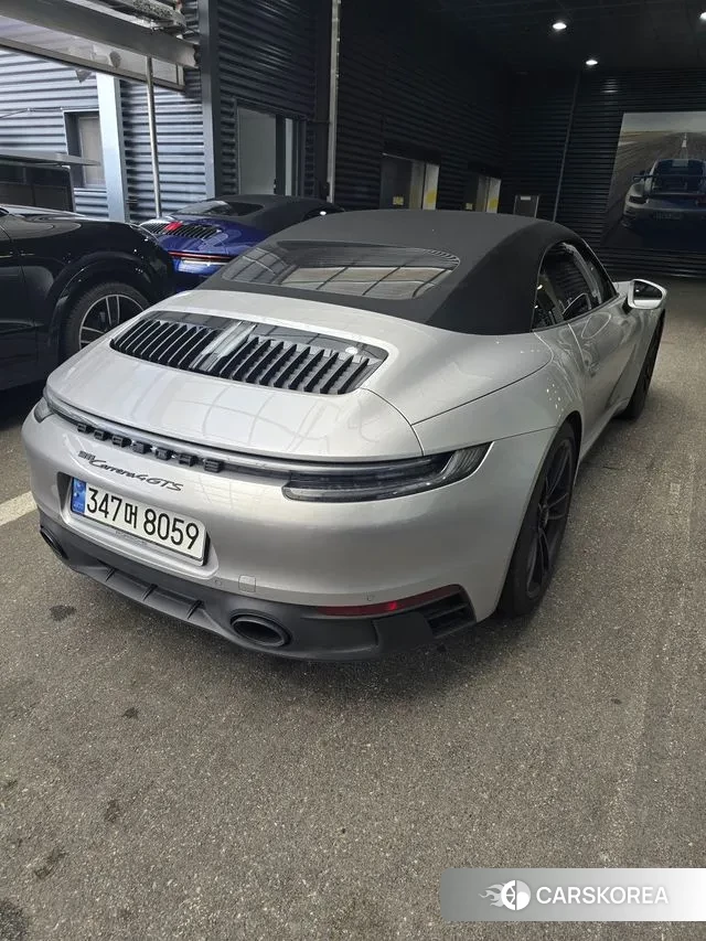 Porsche 911(992) 2024 Серебряный из Кореи