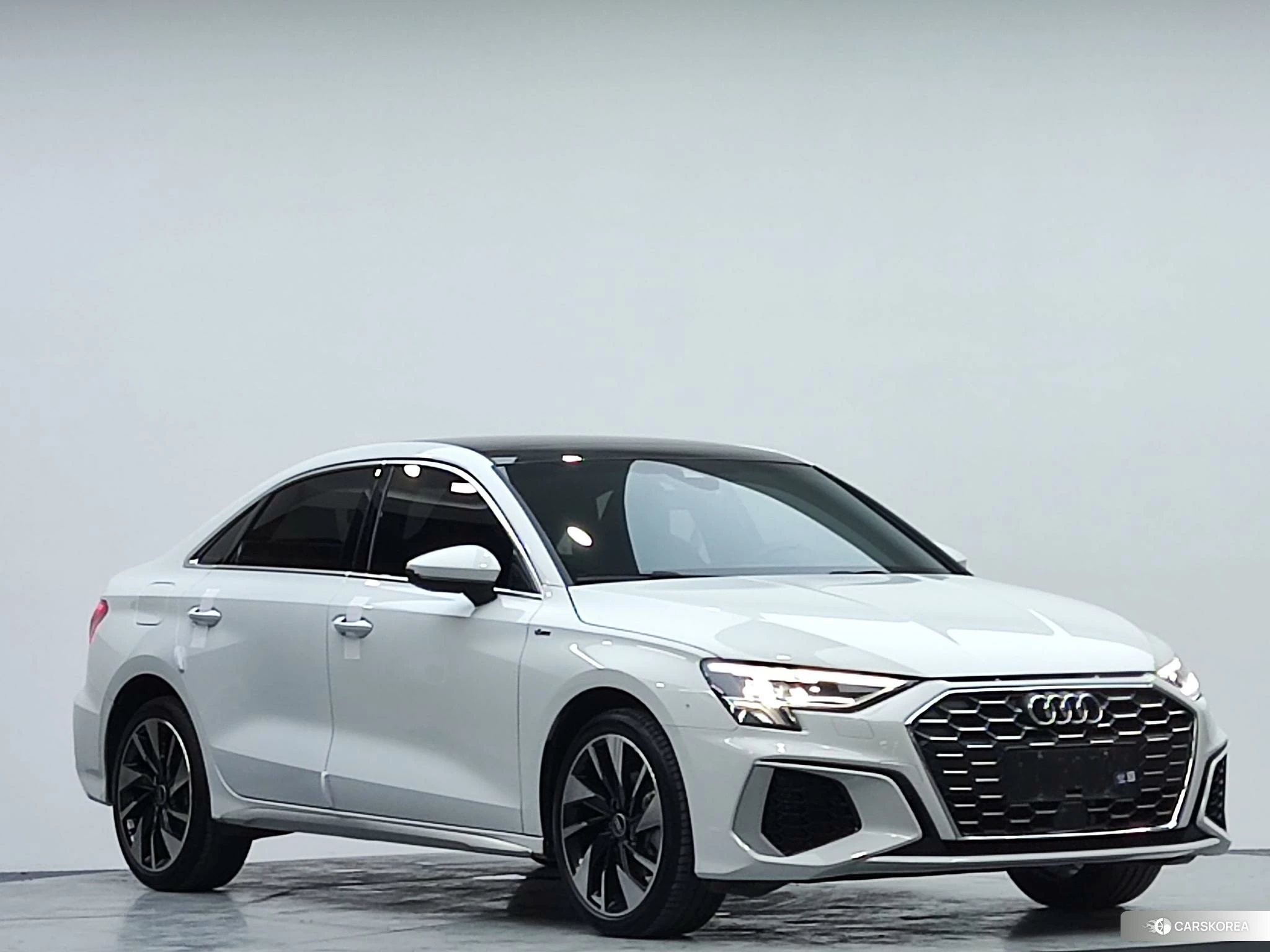 Audi A3 2023 Белый из Китая