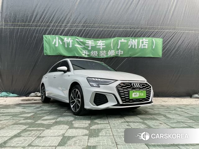 Audi A3 2023 Белый из Китая