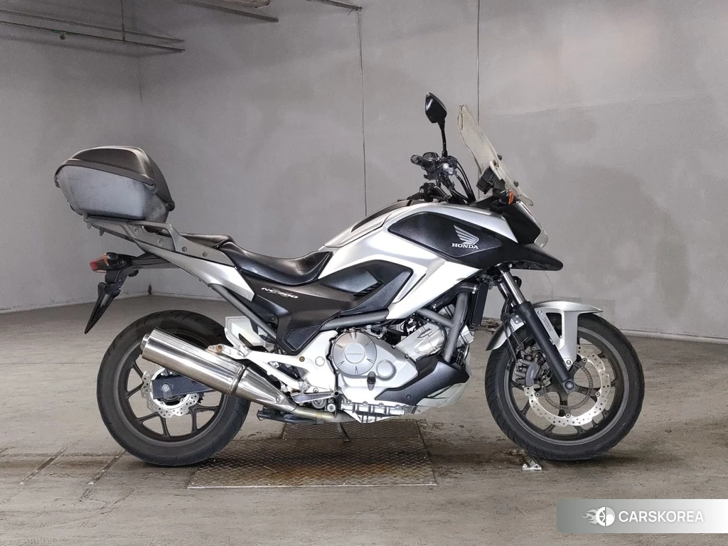 Проданный Honda NC700X 2015 из Японии