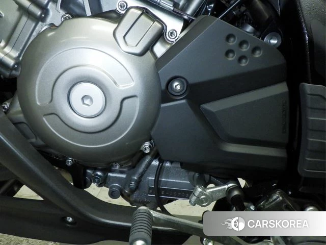 Engine photo