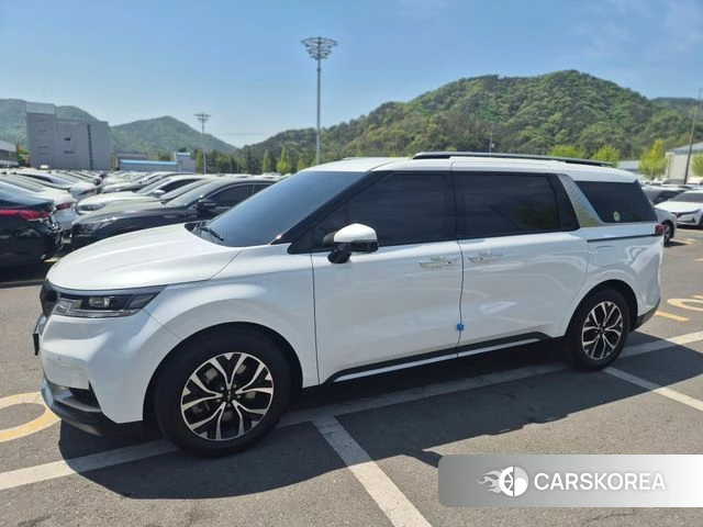 Kia Carnival 4th generation 2021 Черный из Кореи