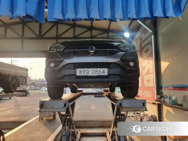 Ssangyong Rexton Sports 2018 Серебристо-серый из Кореи