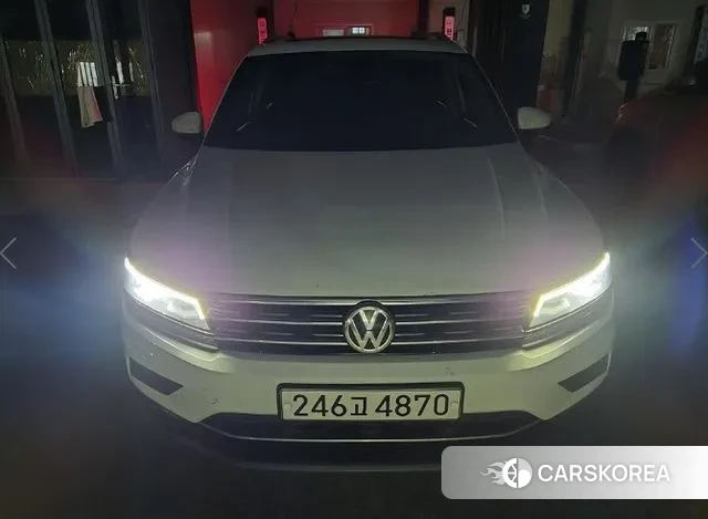 Volkswagen Tiguan second Generation 2020 Белый из Кореи