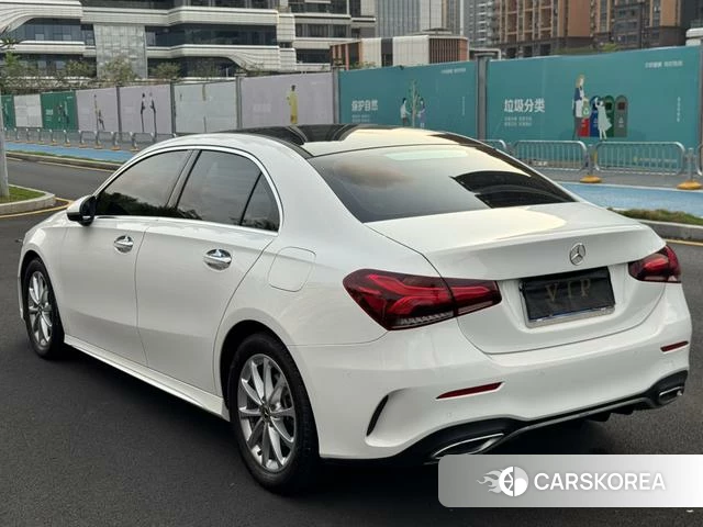 Mercedes-Benz Class A 2022 Белый из Китая