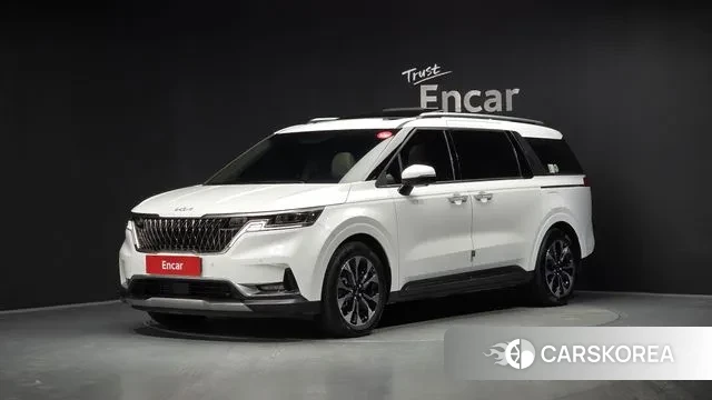 Kia Carnival 4th generation 2023 Белый из Кореи