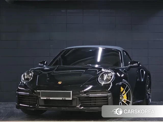 Porsche 911(992) 2021 Белый из Кореи
