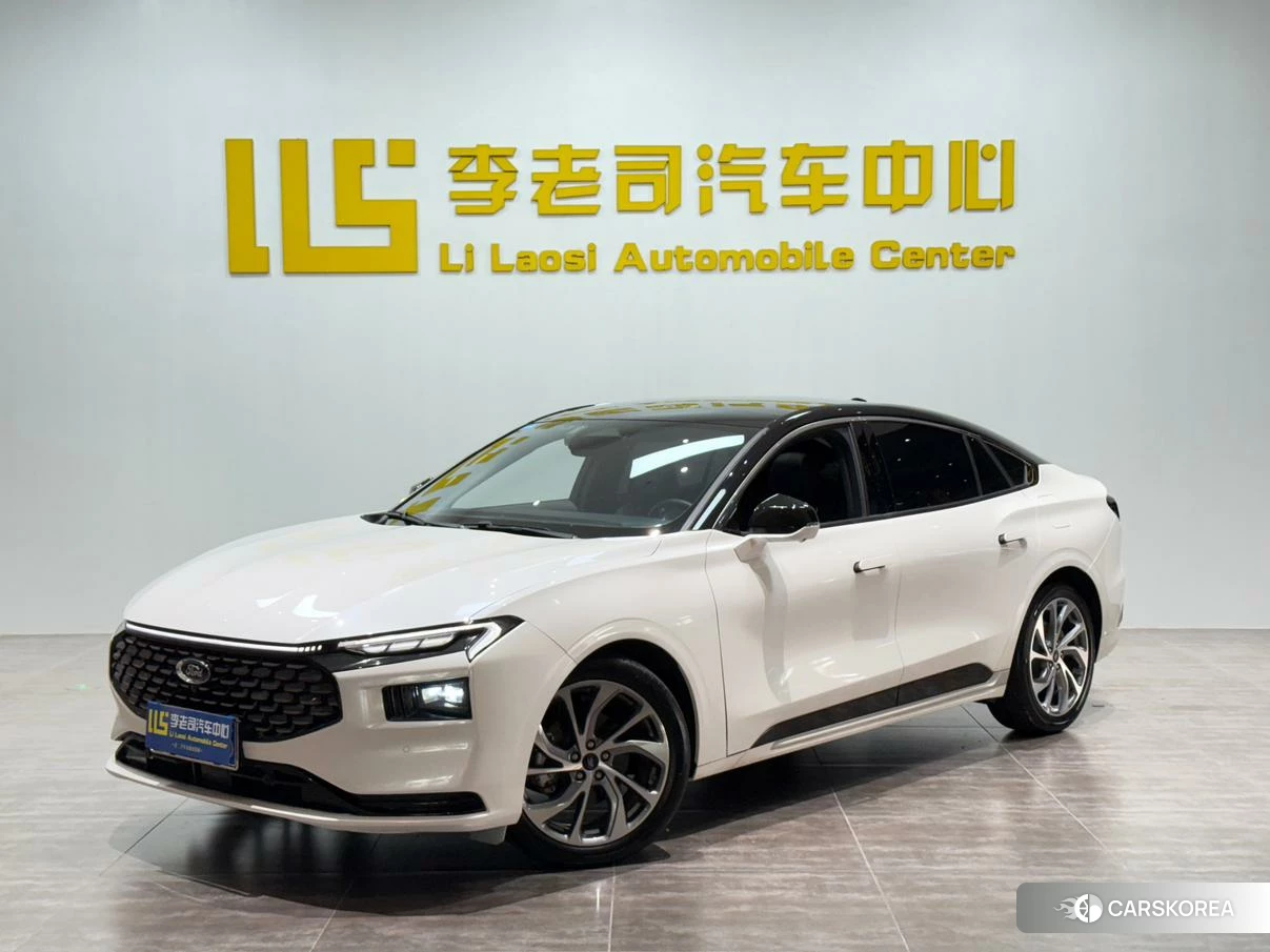 Ford Mondeo 2023 Белый из Китая