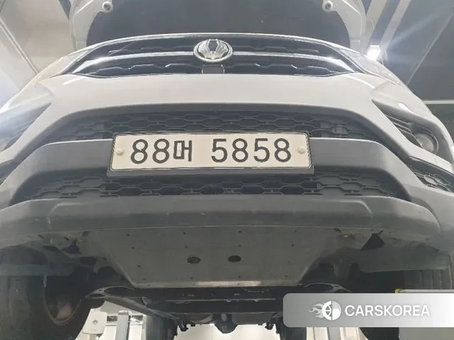 Ssangyong Rexton Sports 2018 Белый из Кореи