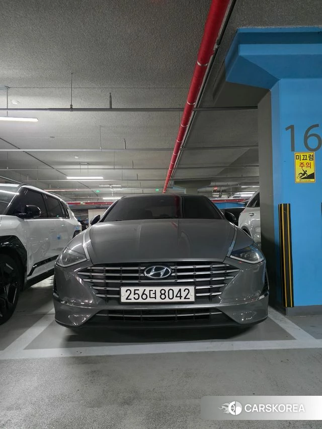 Hyundai Sonata Hybrid (DN8) 2020 Серебристо-серый из Кореи