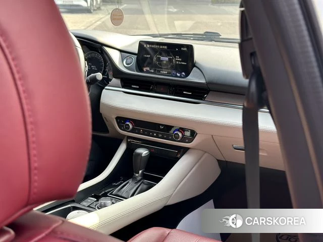 Mazda Atez 2021 Белый из Китая