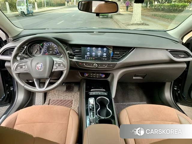 Buick Regal 2021 Темно-серый из Китая