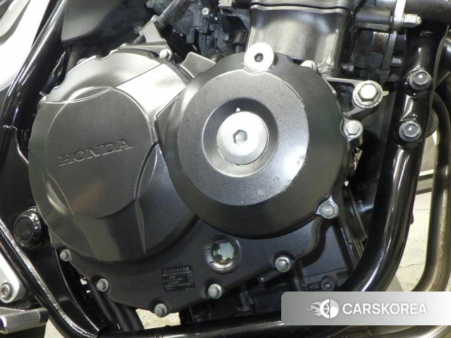 Engine photo