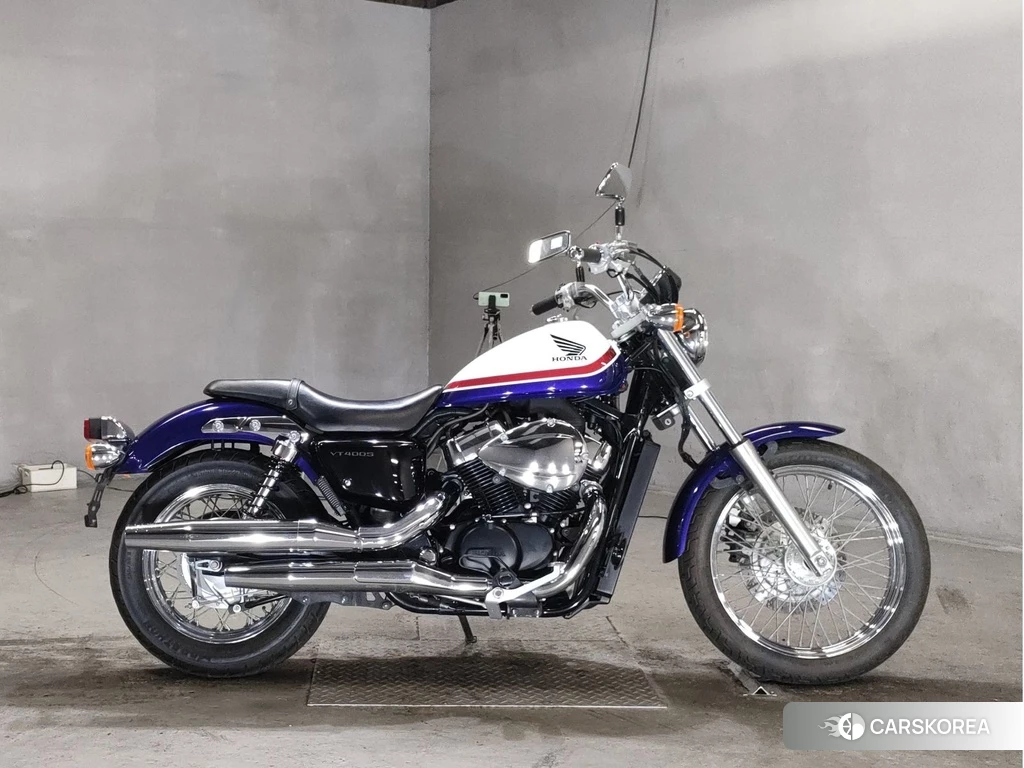 Проданный Honda VT400S 2012 из Японии