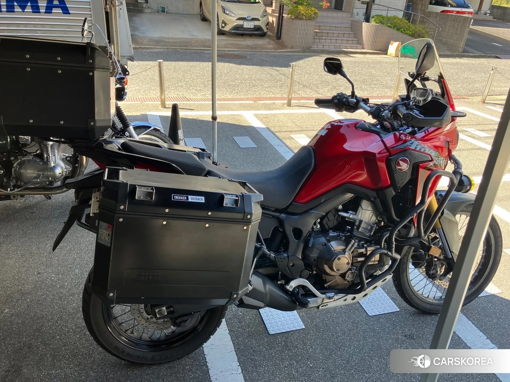 Проданный Honda CRF1000L AFRICA TWIN 2017 из Японии, фото 2