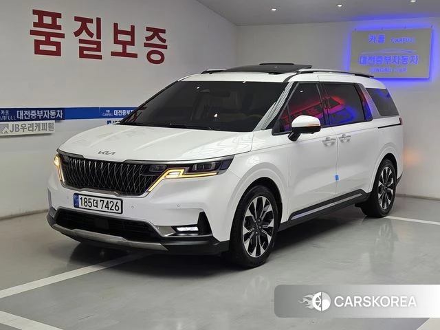 Kia Carnival 4th generation 2022 Белый из Кореи