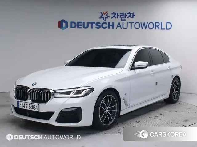 BMW 5 Series (G30) 2023 Белый из Кореи
