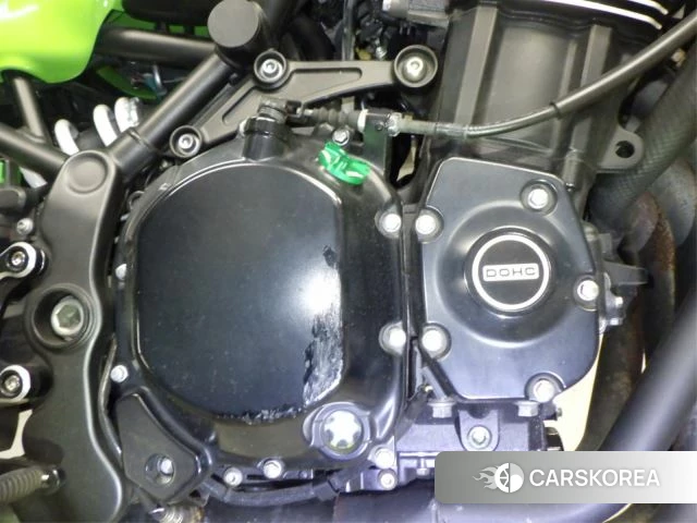Engine photo